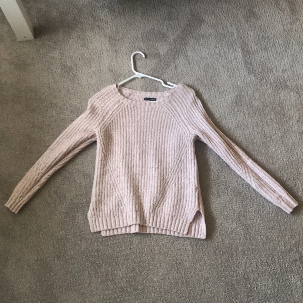 american eagle size xs light pink sweater